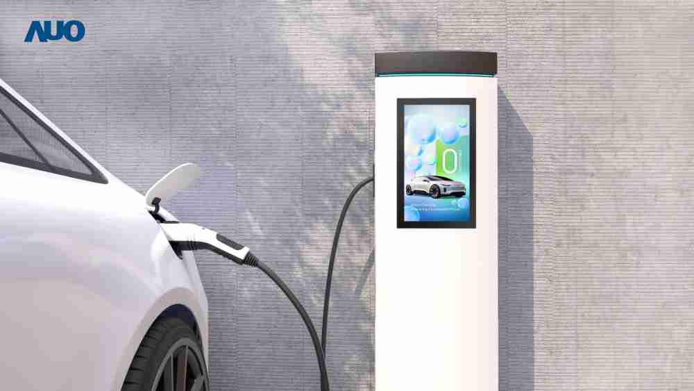 友達〝EVSE車用充電樁解決方案〞專為電動汽車充電樁設計，，，具有高亮度、、克服戶外艱難環境的耐溫、、耐紫外線等特性，，，並搭載散熱性及擴充性強的高效能工業電腦，，，，可實現人機互動訴求，，，，如資訊顯示、、、支付等應用